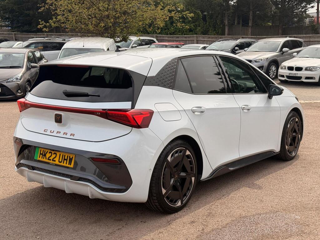 
								2022 CUPRA Borne-Boost 77kWh V3 Auto 5 full									
