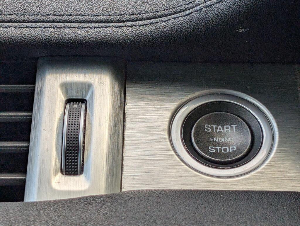 
								2014 Land Rover Range Rover Evoque 2.2 SD4 Pure Tech Auto 4WD full									