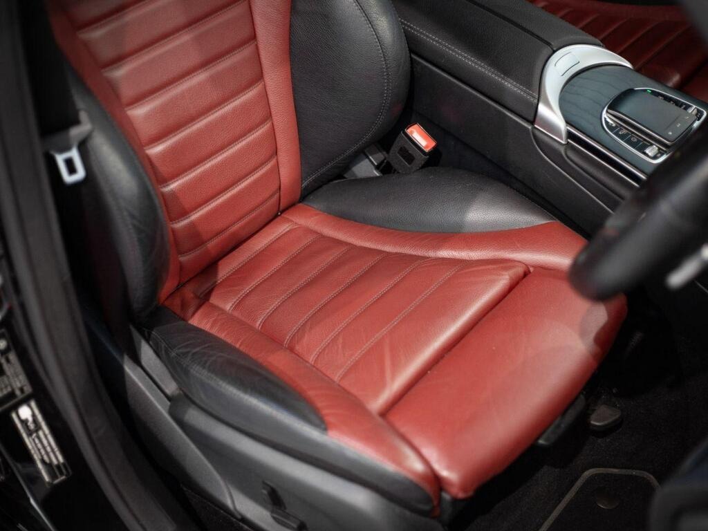 
								2022 Mercedes-Benz GLC 2.0 GLC220d AMG Line 4MATIC full									