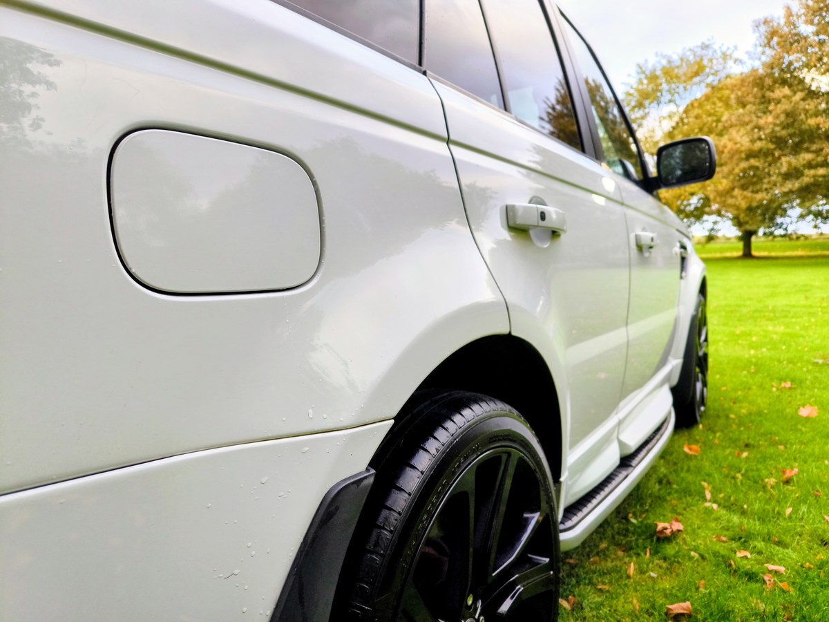 
								2012 Land Rover Range Rover Sport Autobiography Sport 3L SDV6 full									
