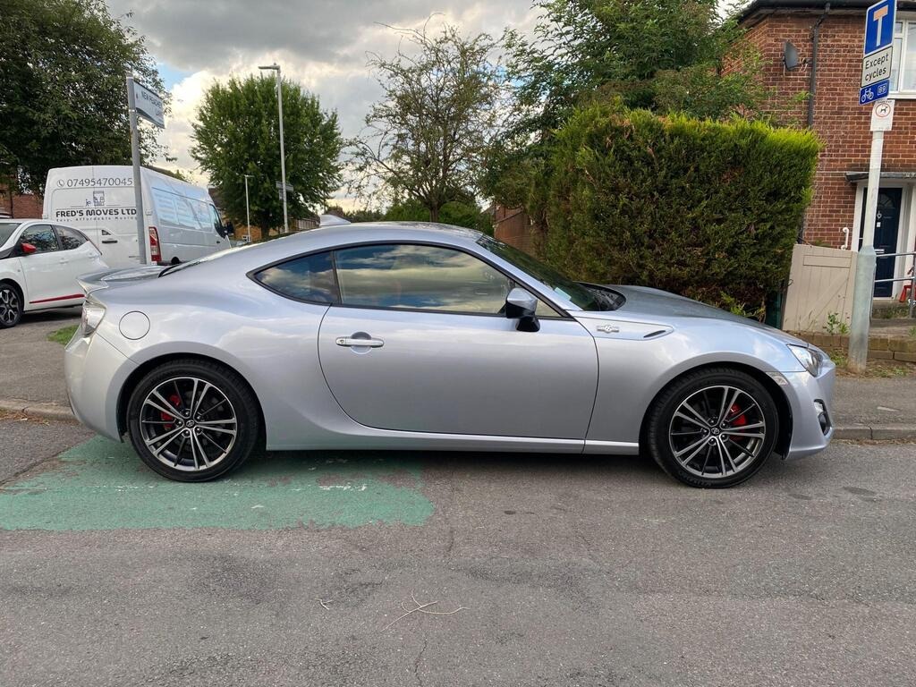
								2015 Toyota GT86 2.0 Boxer D-4S Coupe 2dr Petrol Auto 200 ps full									