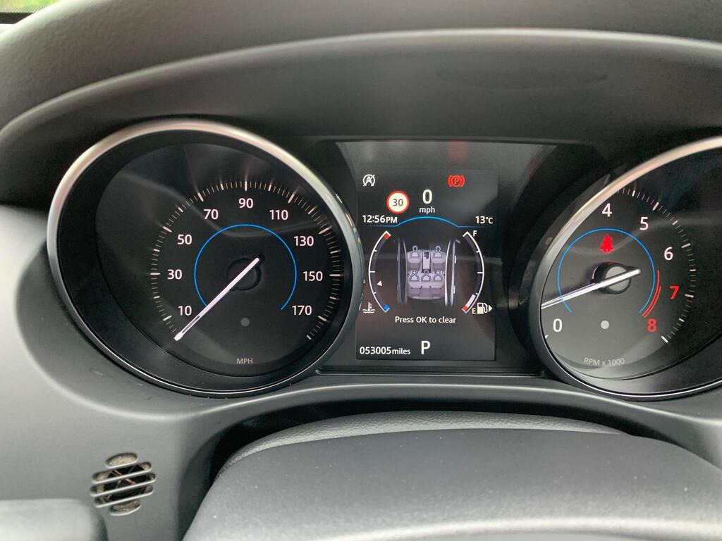 
								2018 Jaguar XE2.0i R-Sport Auto full									