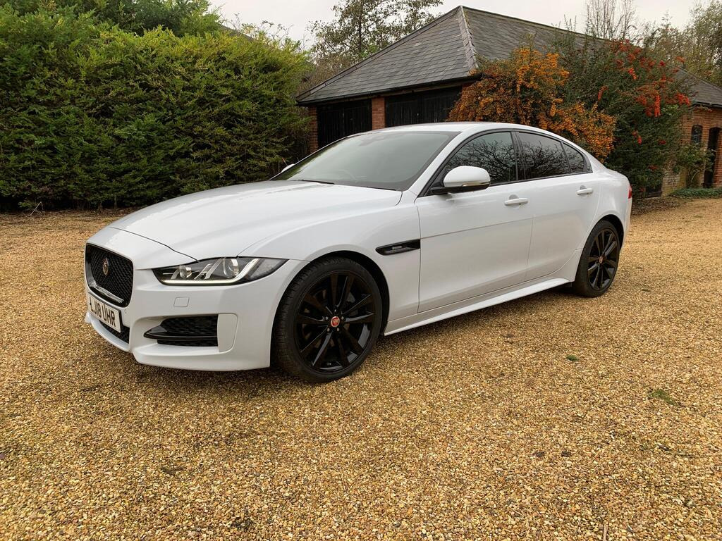 2018 Jaguar XE2.0i R-Sport Auto