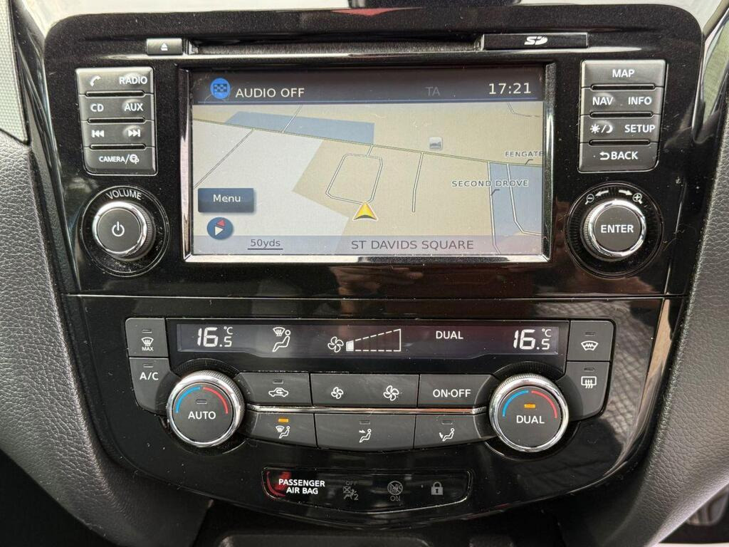 
								2018 Nissan Qashqai1.2 DIG-T Tekna full									