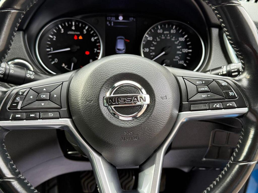 
								2018 Nissan Qashqai1.2 DIG-T Tekna full									