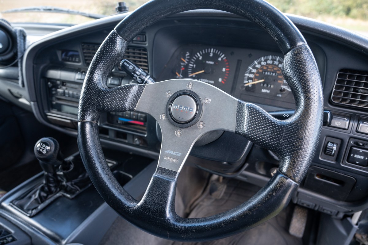 
								1993 Toyota Land Cruiser VX full									