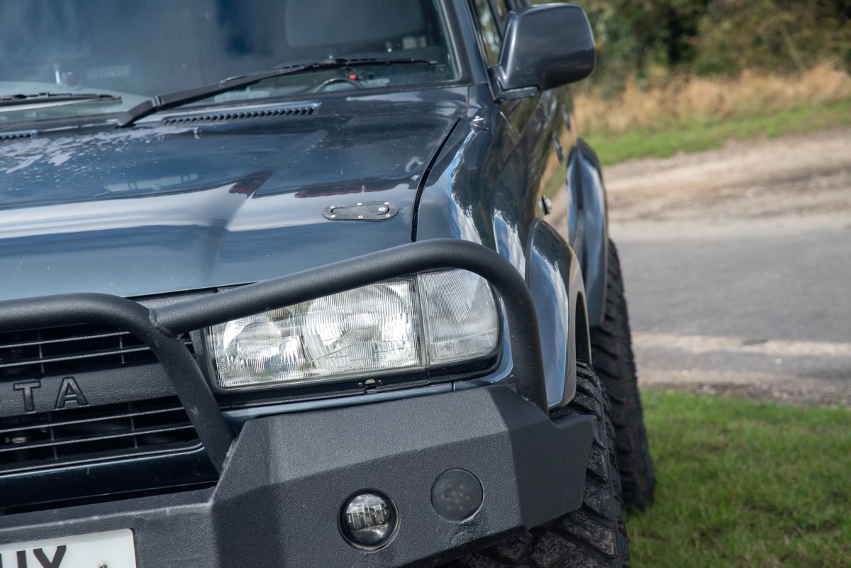 
								1993 Toyota Land Cruiser VX full									