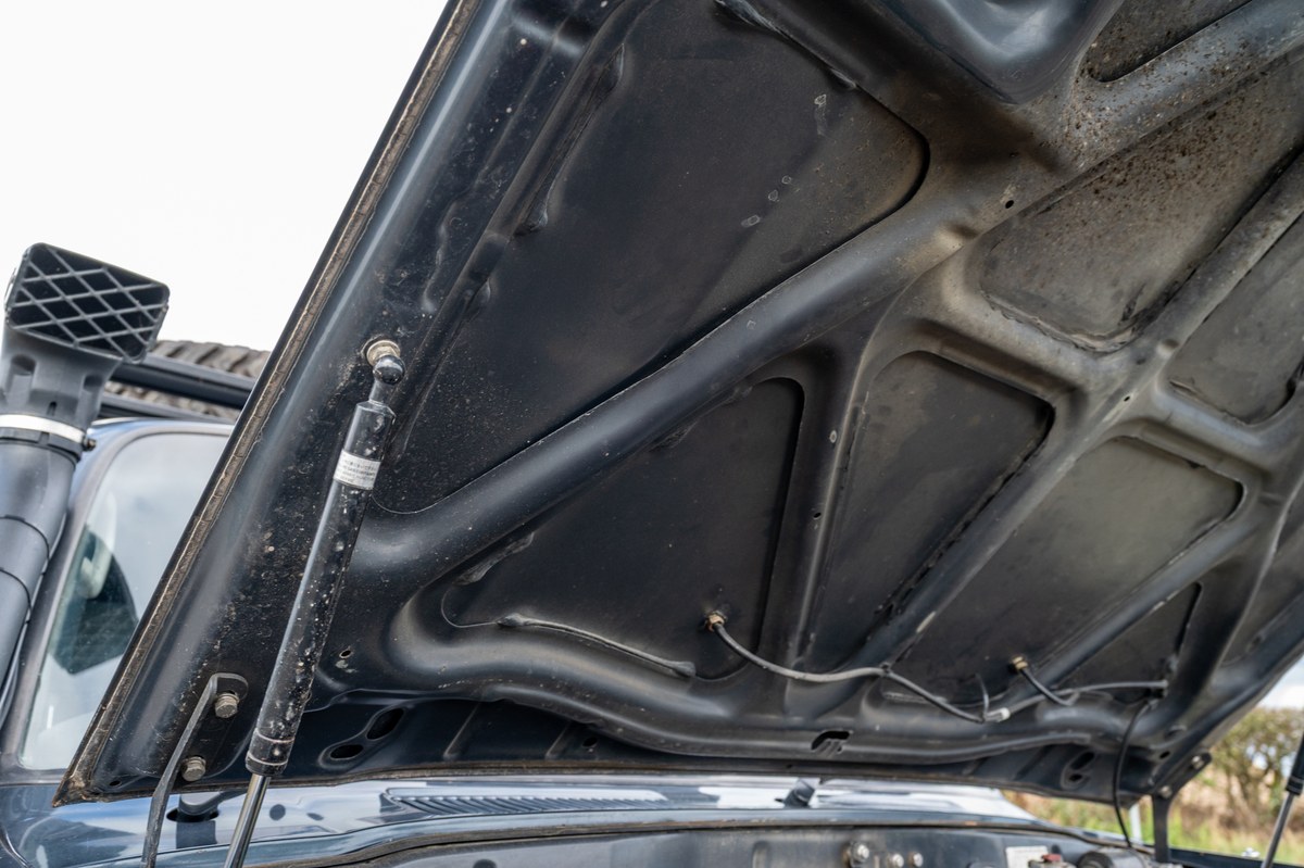 
								1993 Toyota Land Cruiser VX full									