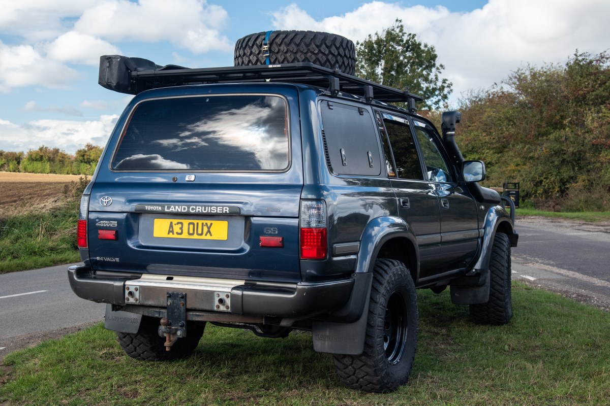 
								1993 Toyota Land Cruiser VX full									