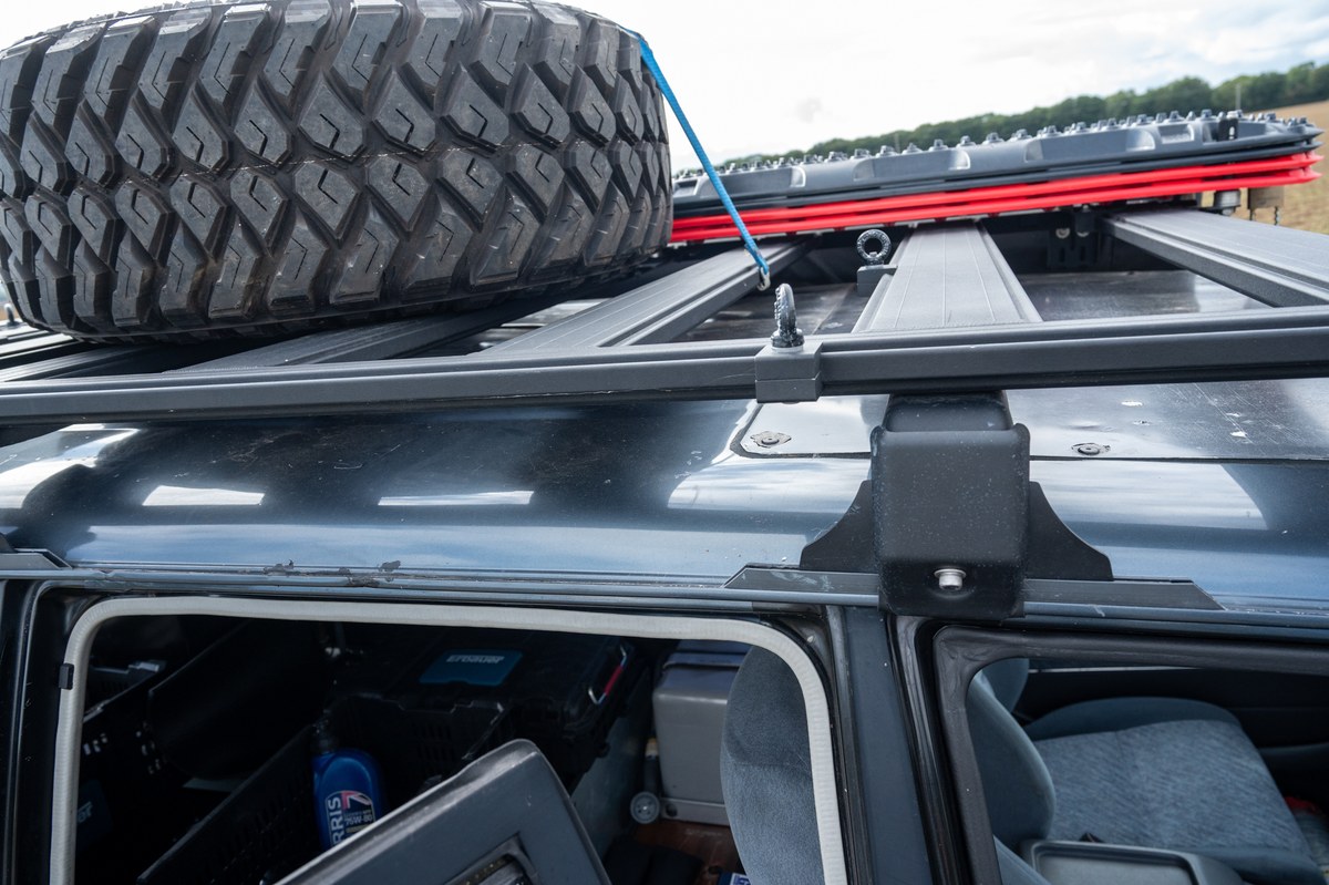 
								1993 Toyota Land Cruiser VX full									