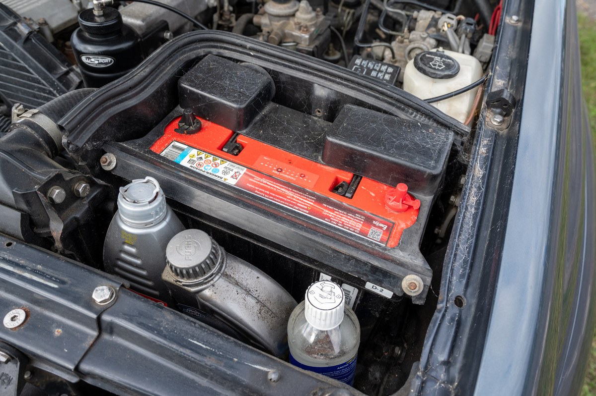 
								1993 Toyota Land Cruiser VX full									