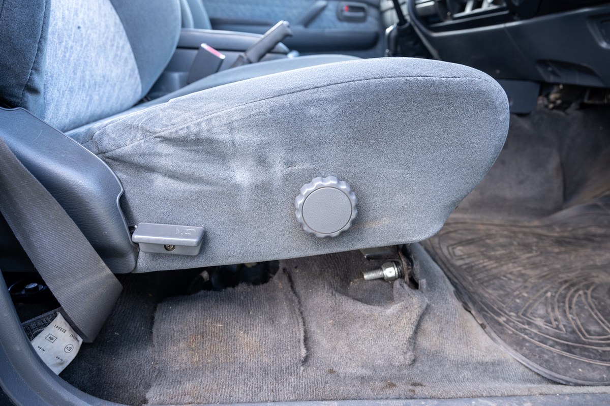 
								1993 Toyota Land Cruiser VX full									