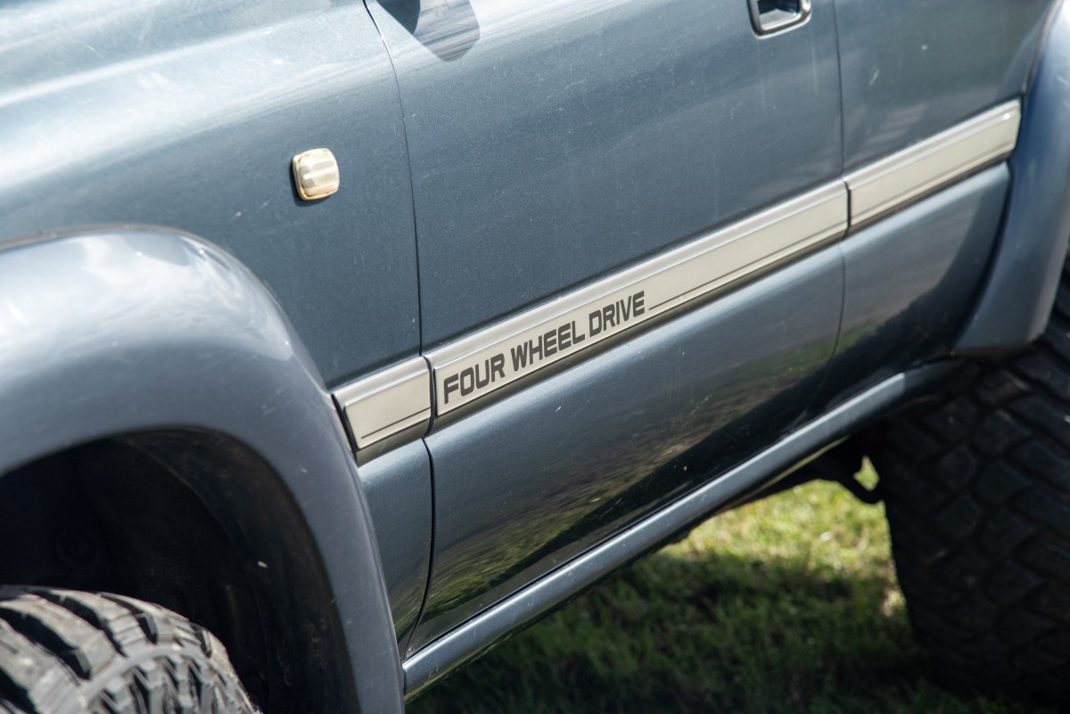 
								1993 Toyota Land Cruiser VX full									