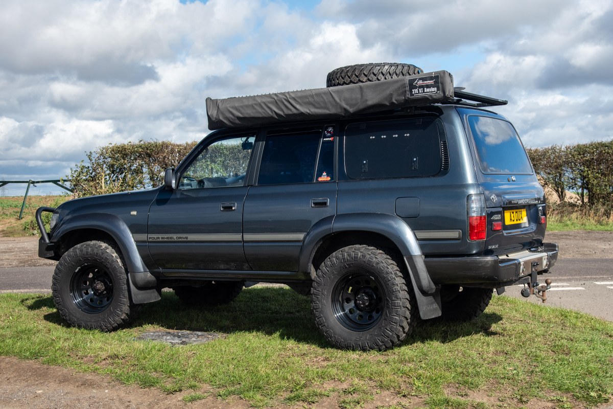 
								1993 Toyota Land Cruiser VX full									