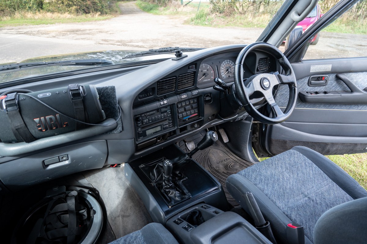 
								1993 Toyota Land Cruiser VX full									