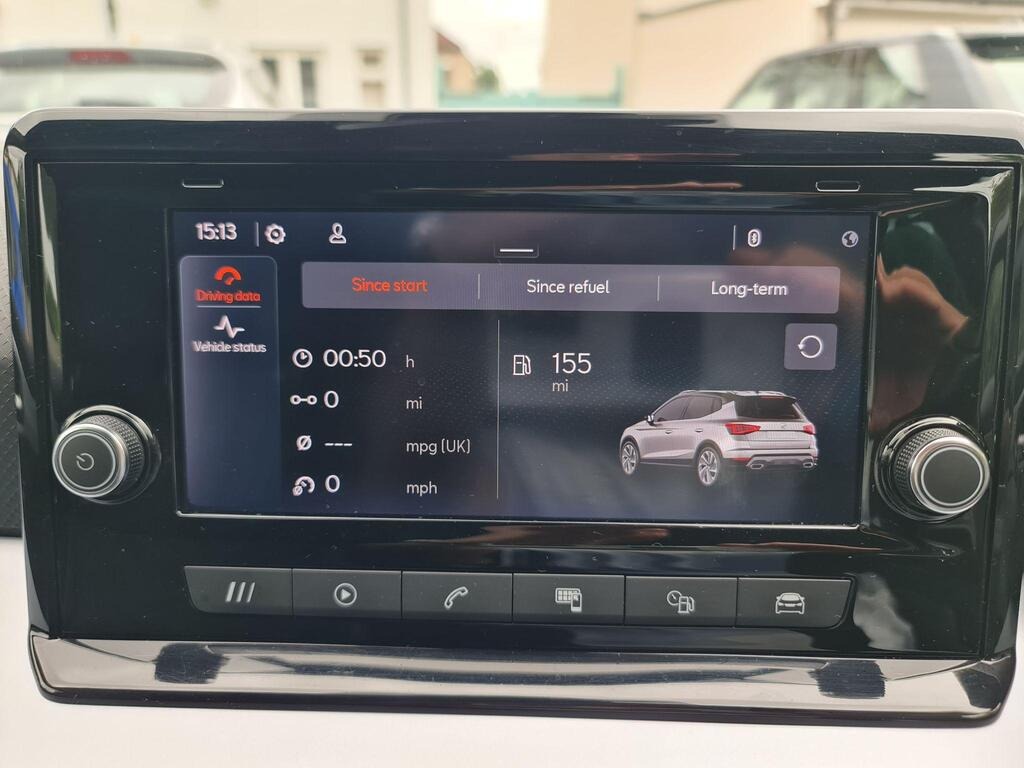 
								2023 SEAT Arona 1.0 TSI FR Edition full									