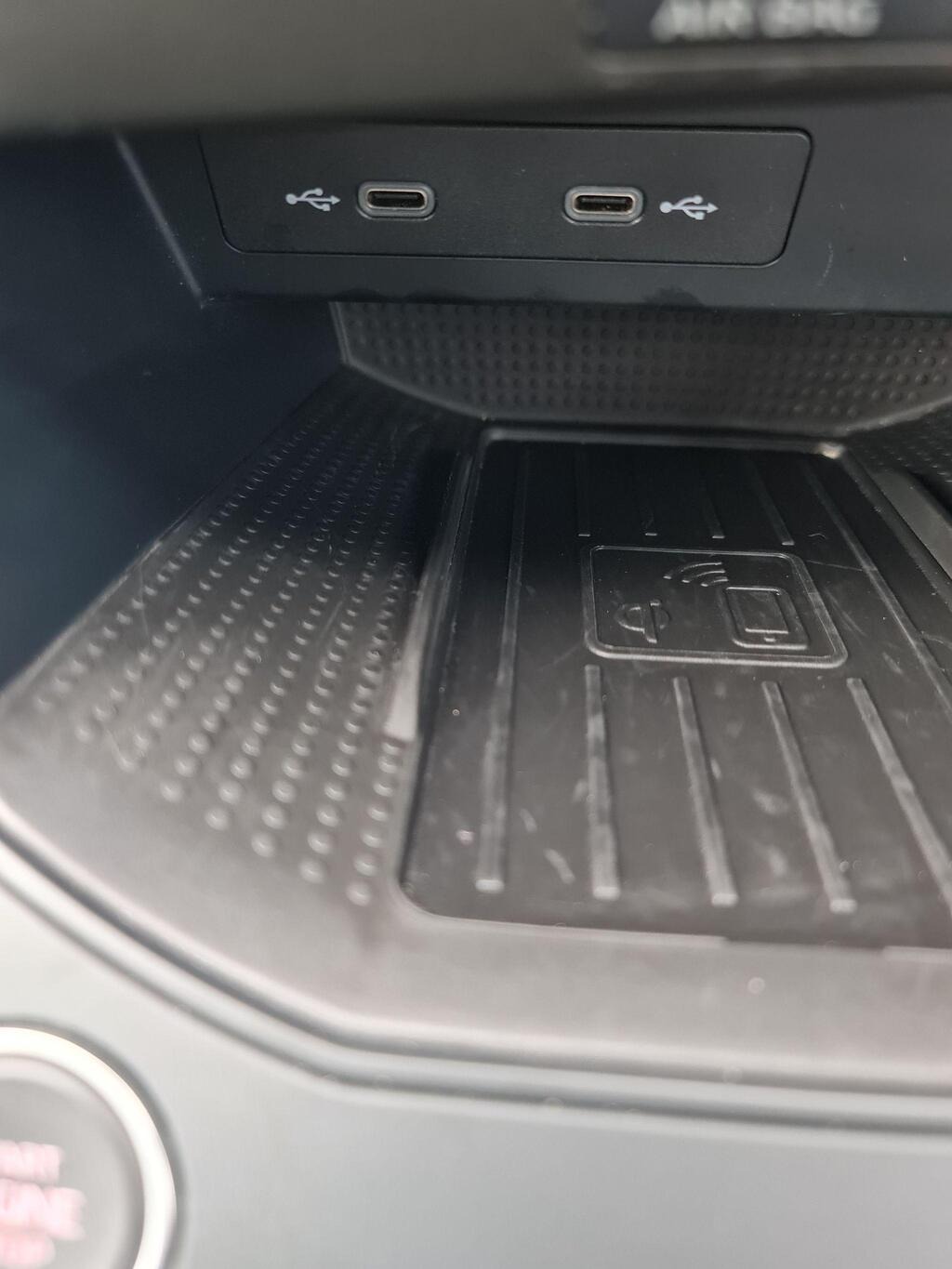 
								2023 SEAT Arona 1.0 TSI FR Edition full									