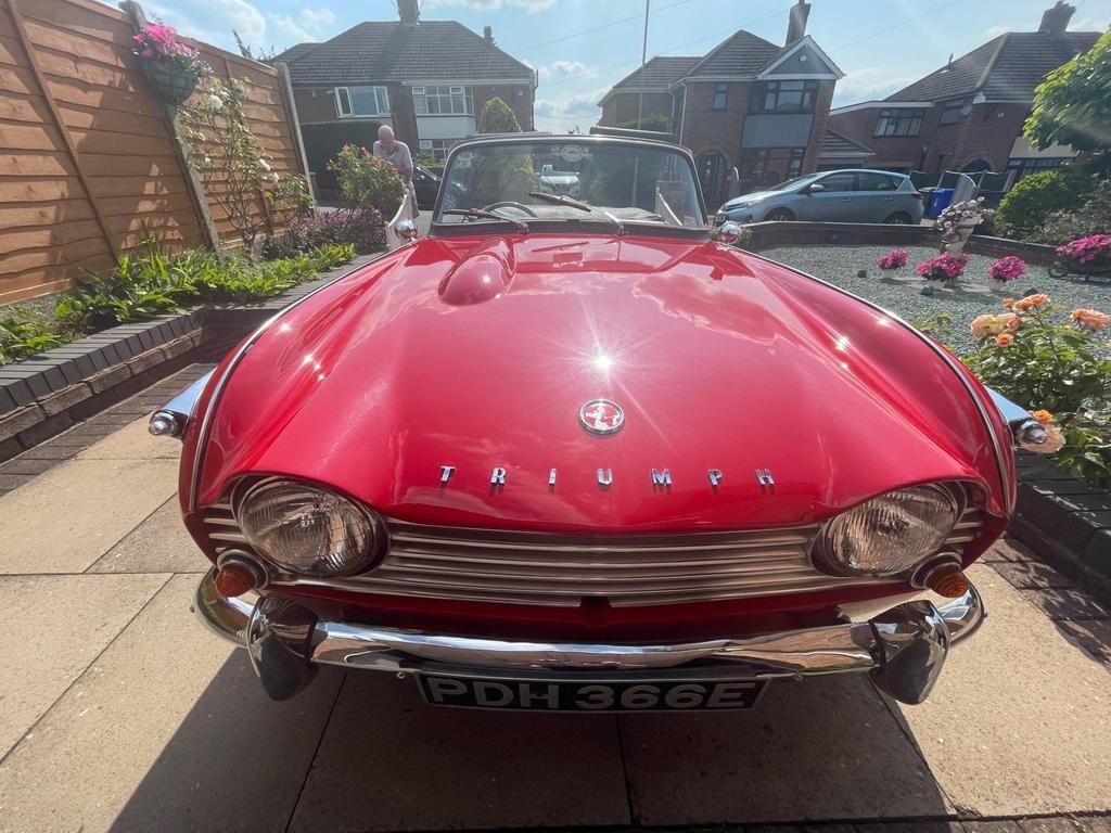 
								1967 Triumph TR4 TR4A IRS 2.1 full									