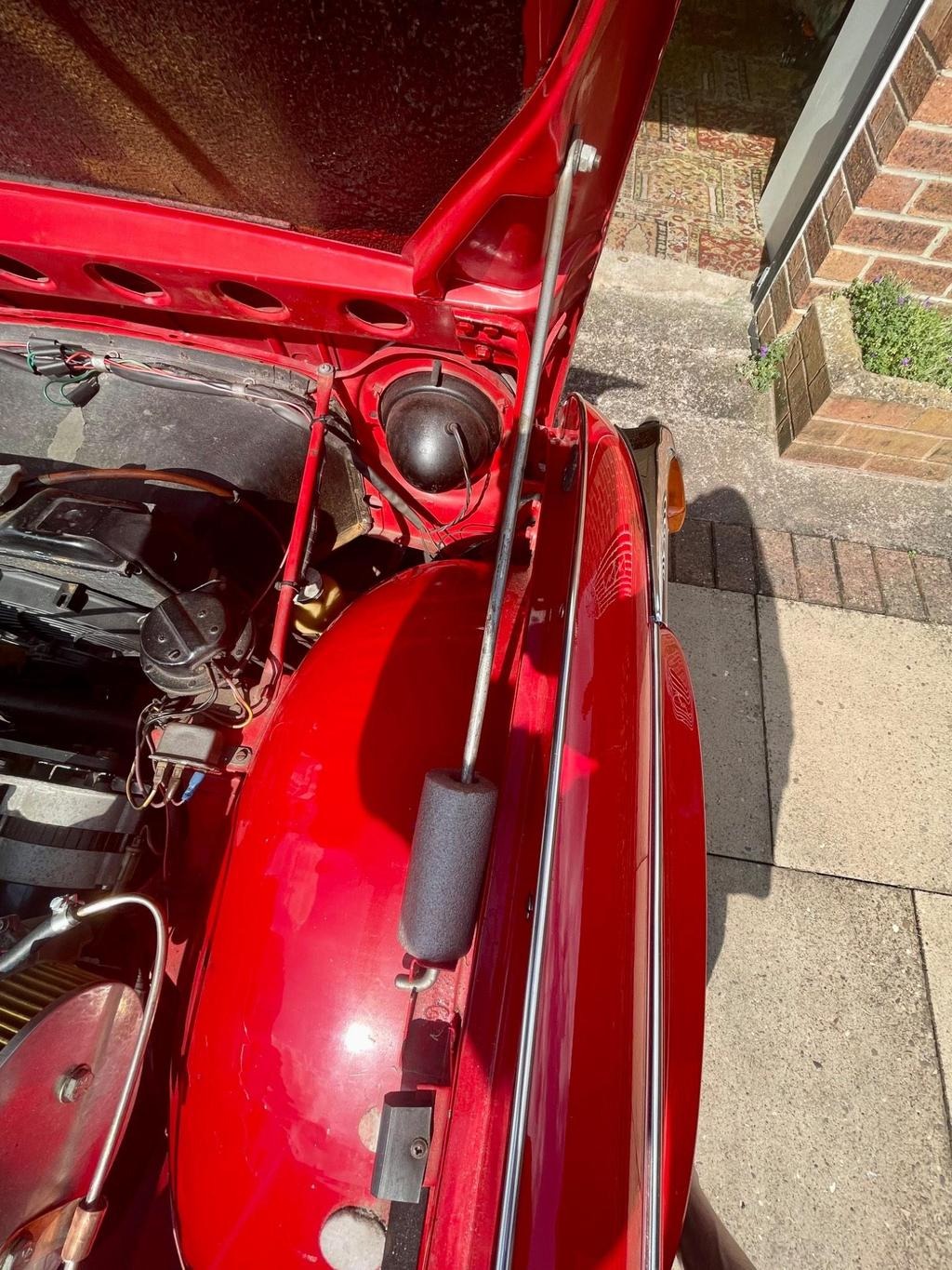 
								1967 Triumph TR4 TR4A IRS 2.1 full									