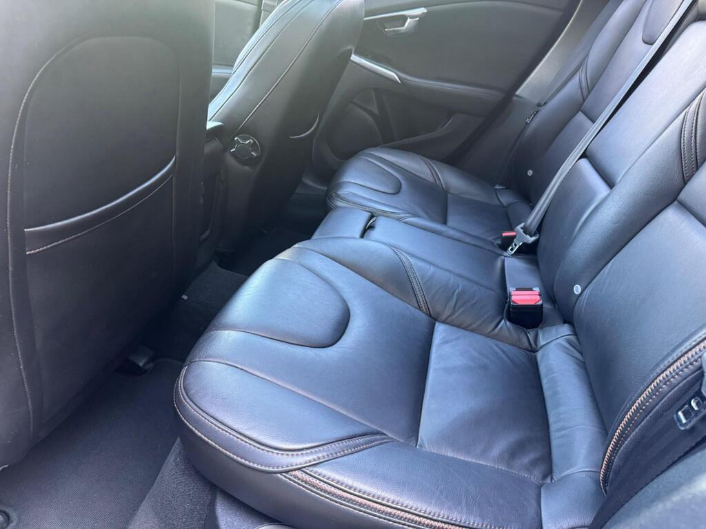 
								2018 Volvo V40 Cross Country 1.5 T3 Pro Auto full									
