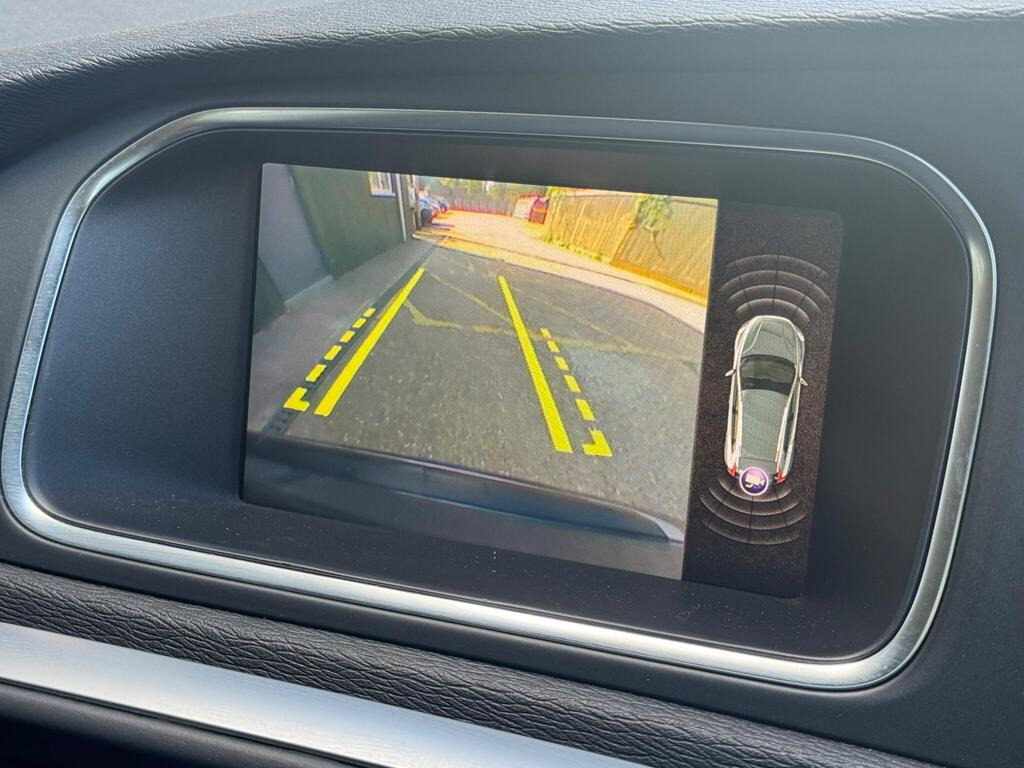 
								2018 Volvo V40 Cross Country 1.5 T3 Pro Auto full									