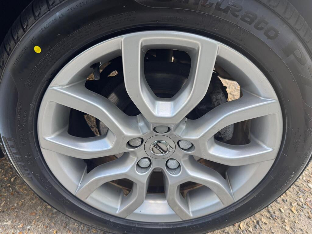 
								2018 Volvo V40 Cross Country 1.5 T3 Pro Auto full									