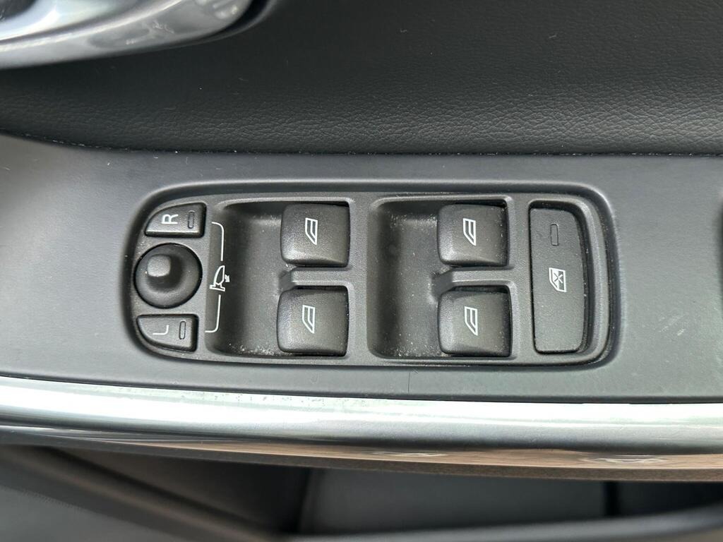 
								2015 Volvo XC60 2.0 D4 SE full									