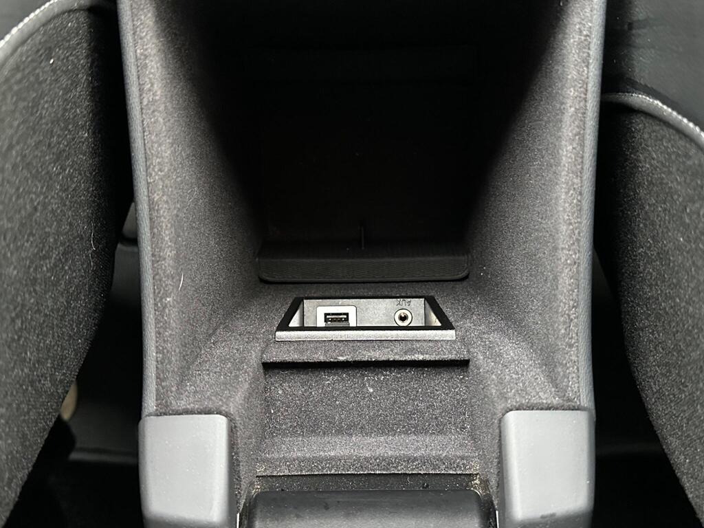 
								2015 Volvo XC60 2.0 D4 SE full									