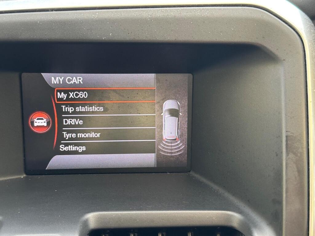 
								2015 Volvo XC60 2.0 D4 SE full									