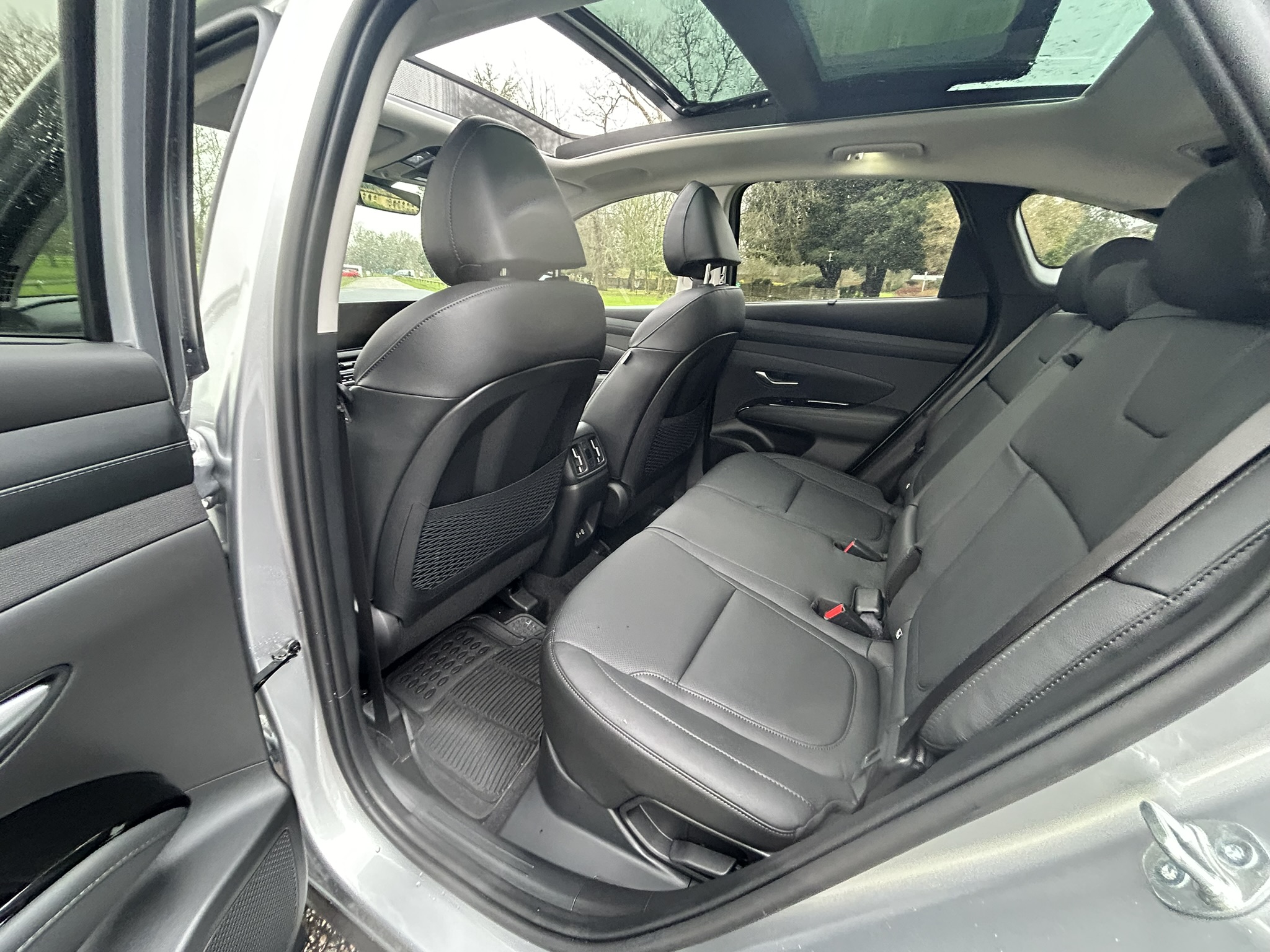 
								2024 Hyundai TUCSON 1.6 T-GDi Petrol Hybrid full									