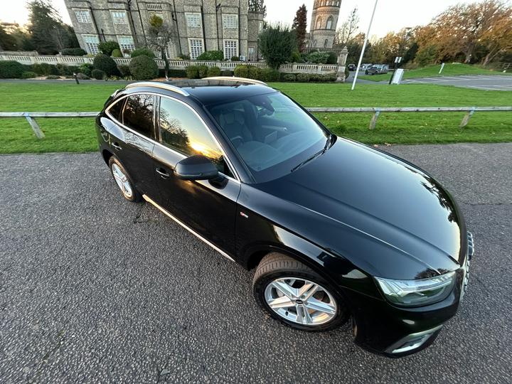 2021 Audi Q5 2.0 TFSIe 50 S line Plug-in Hybrid