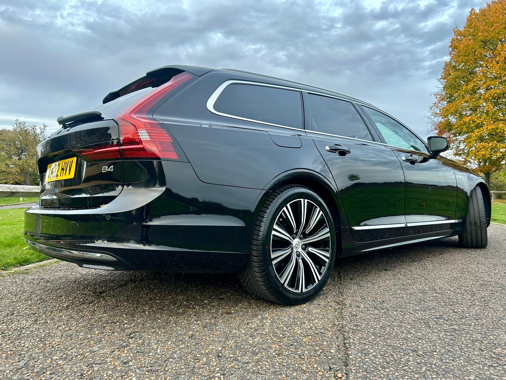 2022 Volvo V90 2.0 B4 MHEV Inscription Estate Petrol Hybrid