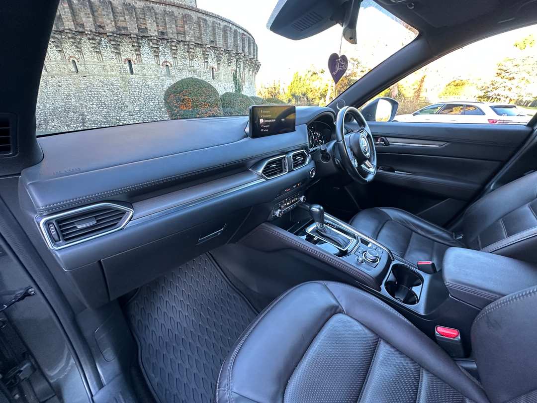 
								2022 Mazda CX-5 2.2 SKYACTIV-D GT Sport 4WD full									