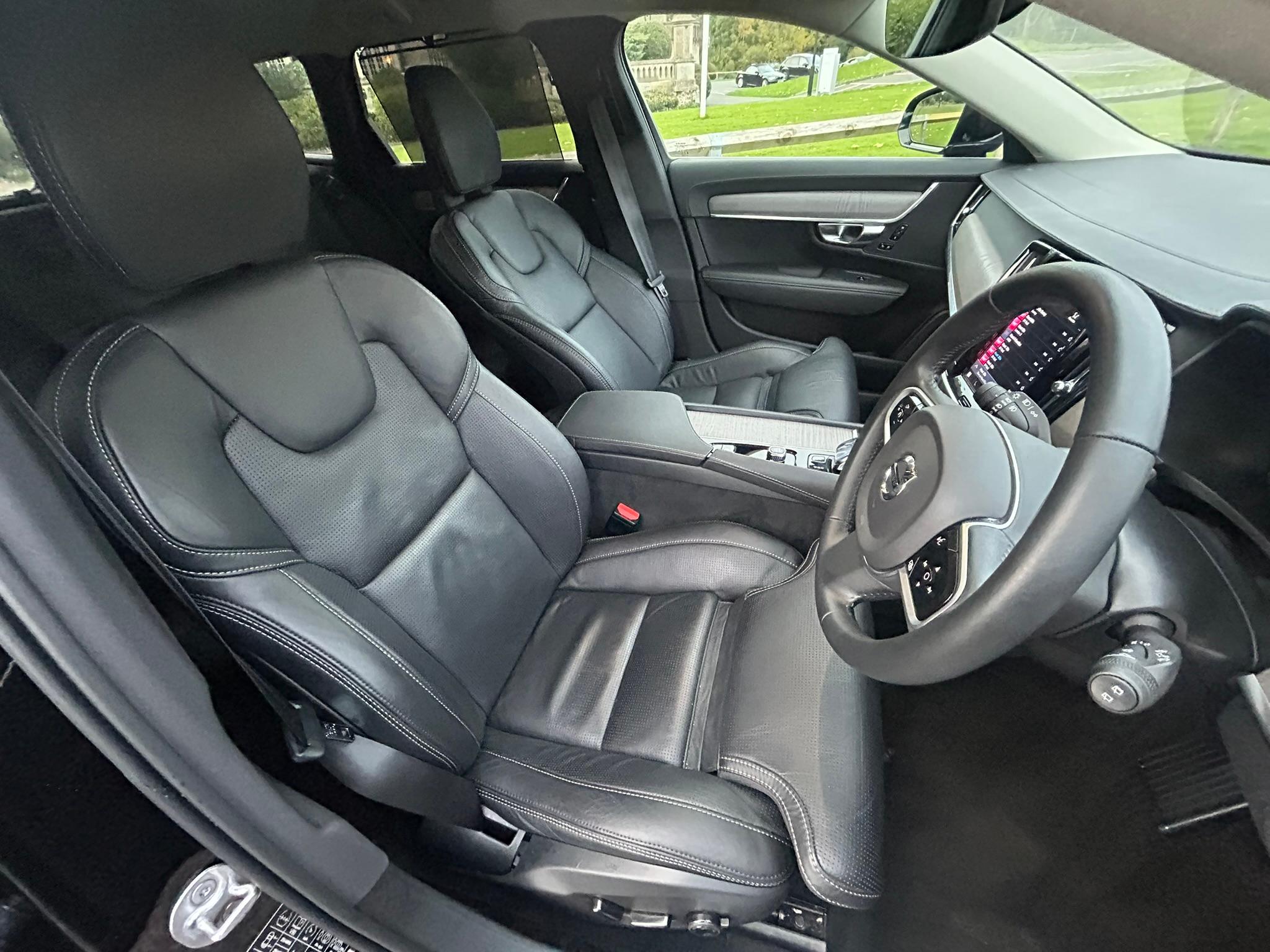 
								2022 Volvo V90 2.0 B4 MHEV Inscription Estate Petrol Hybrid full									