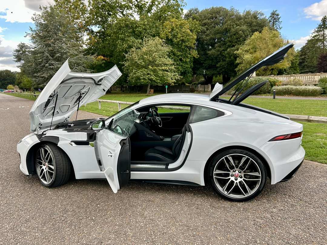 
								2017 Jaguar F-Type 3.0 V6 R-Dynamic Coupe full									