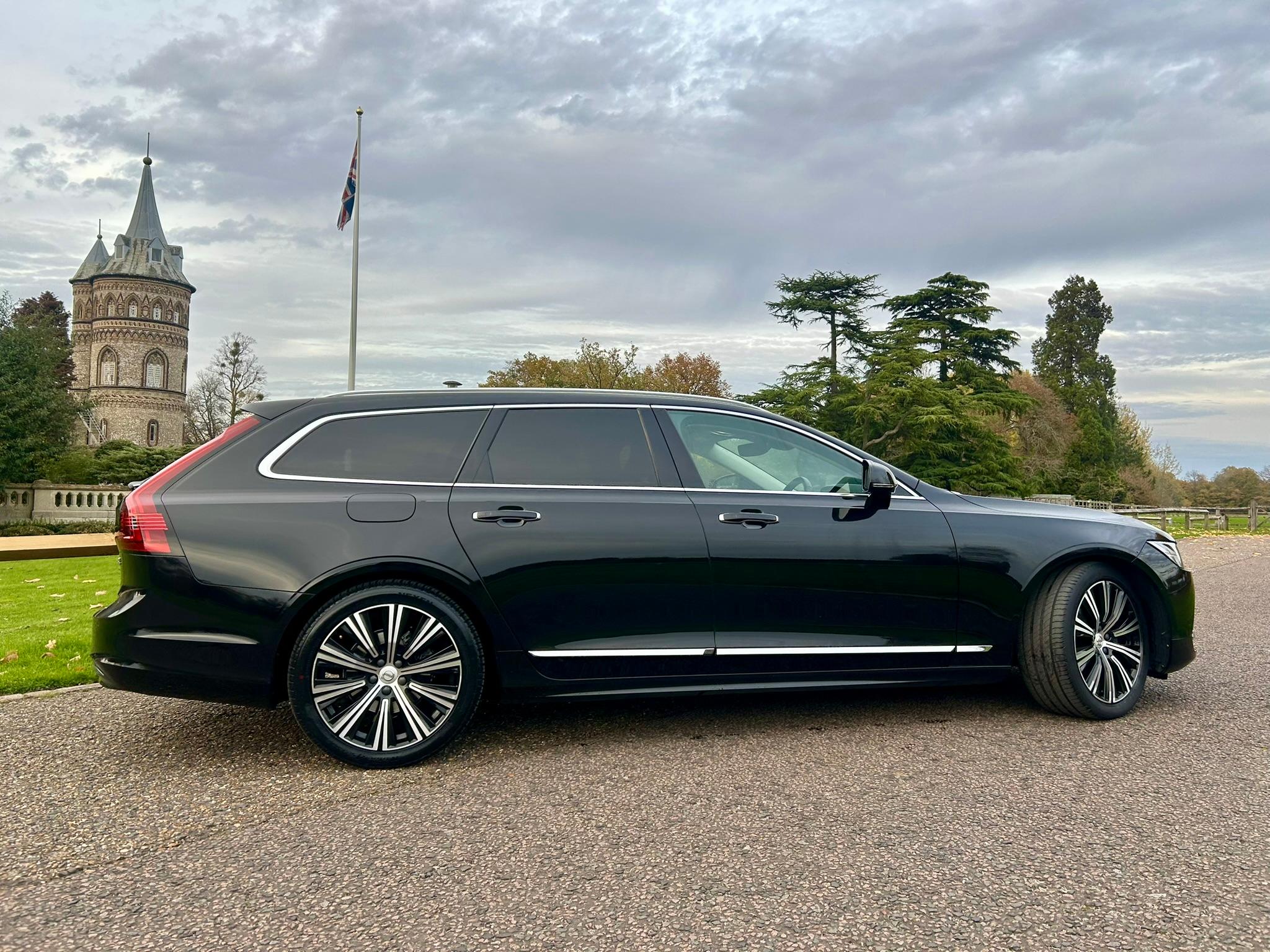 2022 Volvo V90 2.0 B4 MHEV Inscription Estate Petrol Hybrid