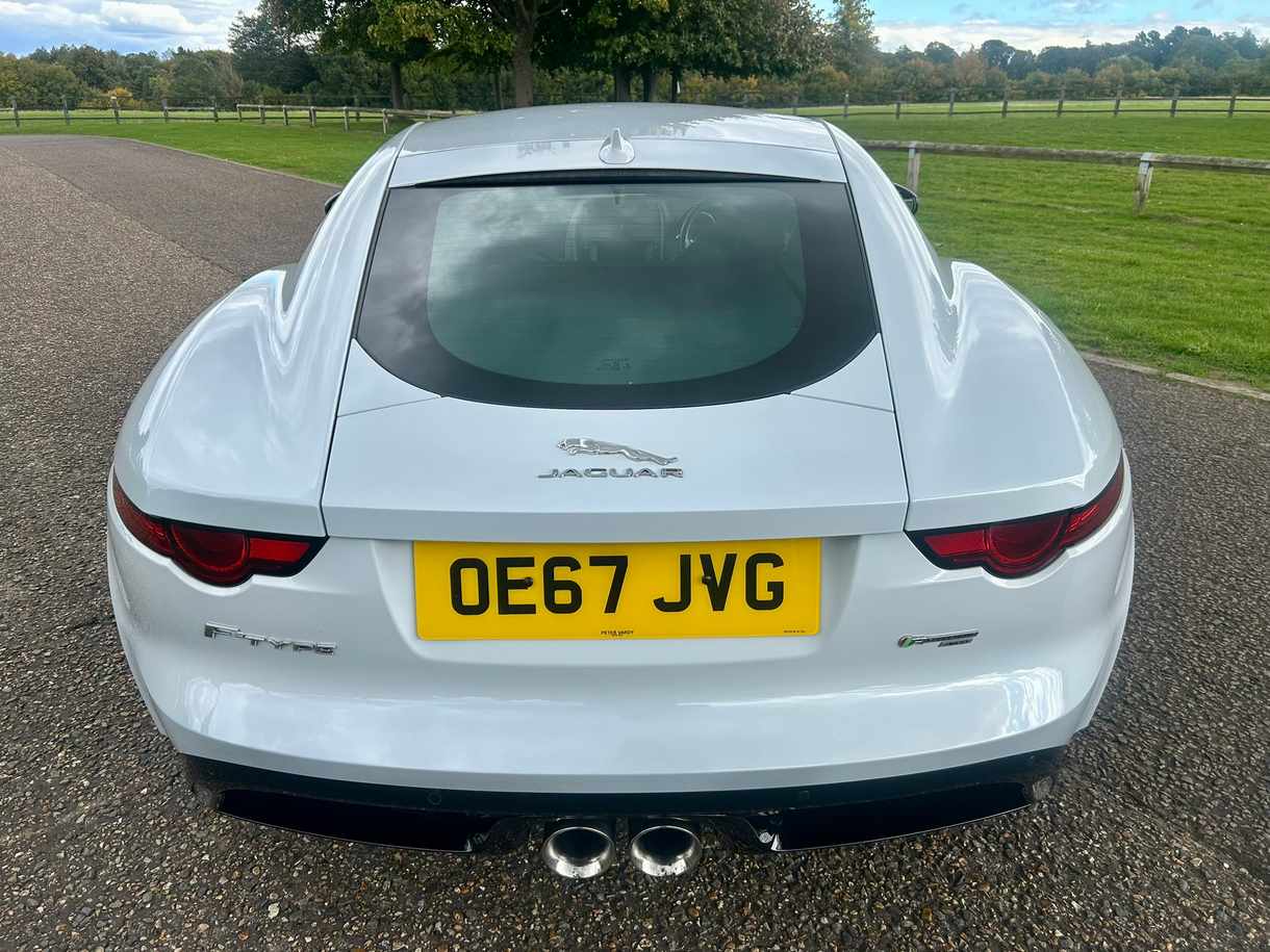 
								2017 Jaguar F-Type 3.0 V6 R-Dynamic Coupe full									
