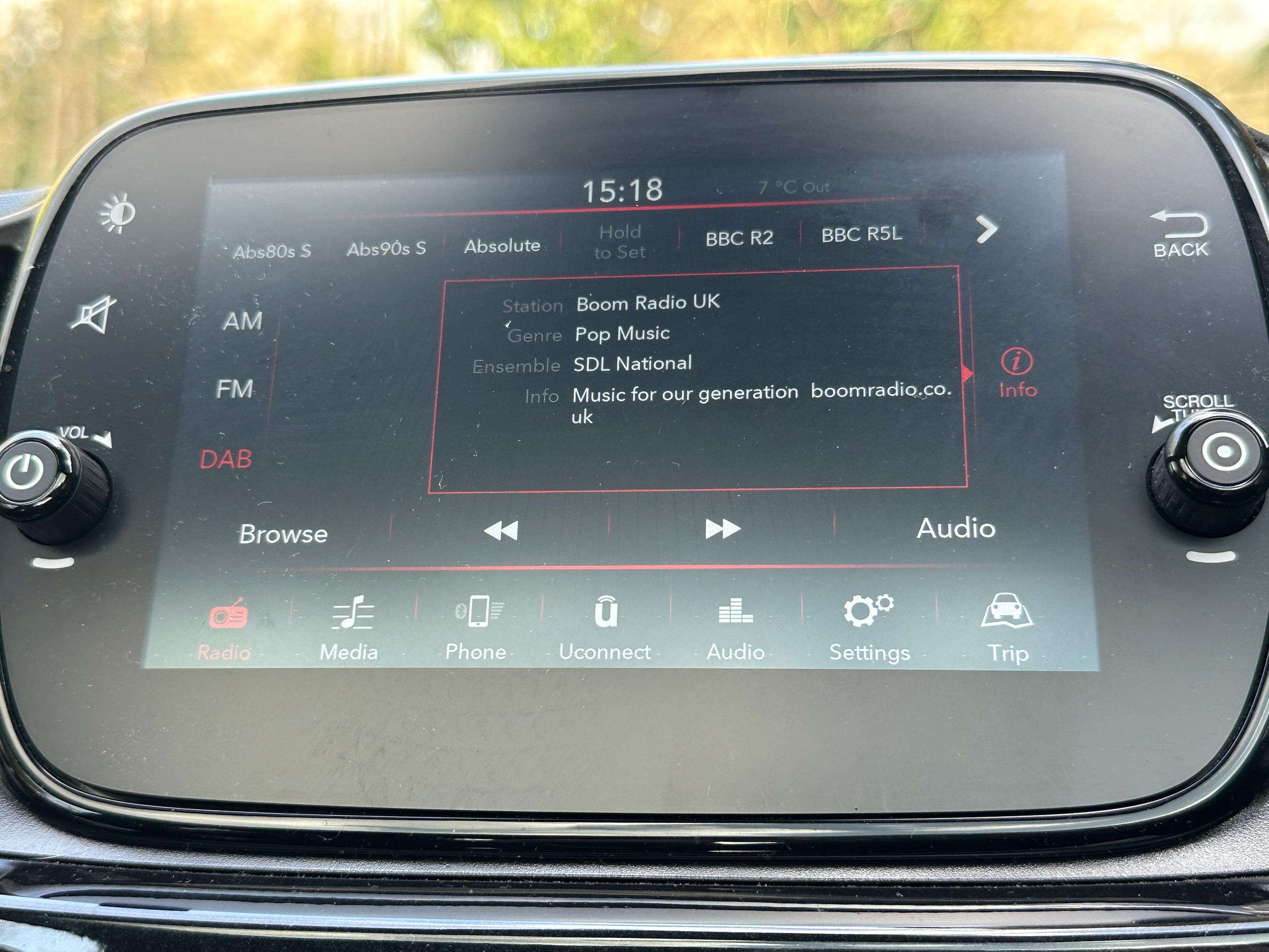 
								2024 Fiat 500 1.0 MHEV Petrol Manual full									