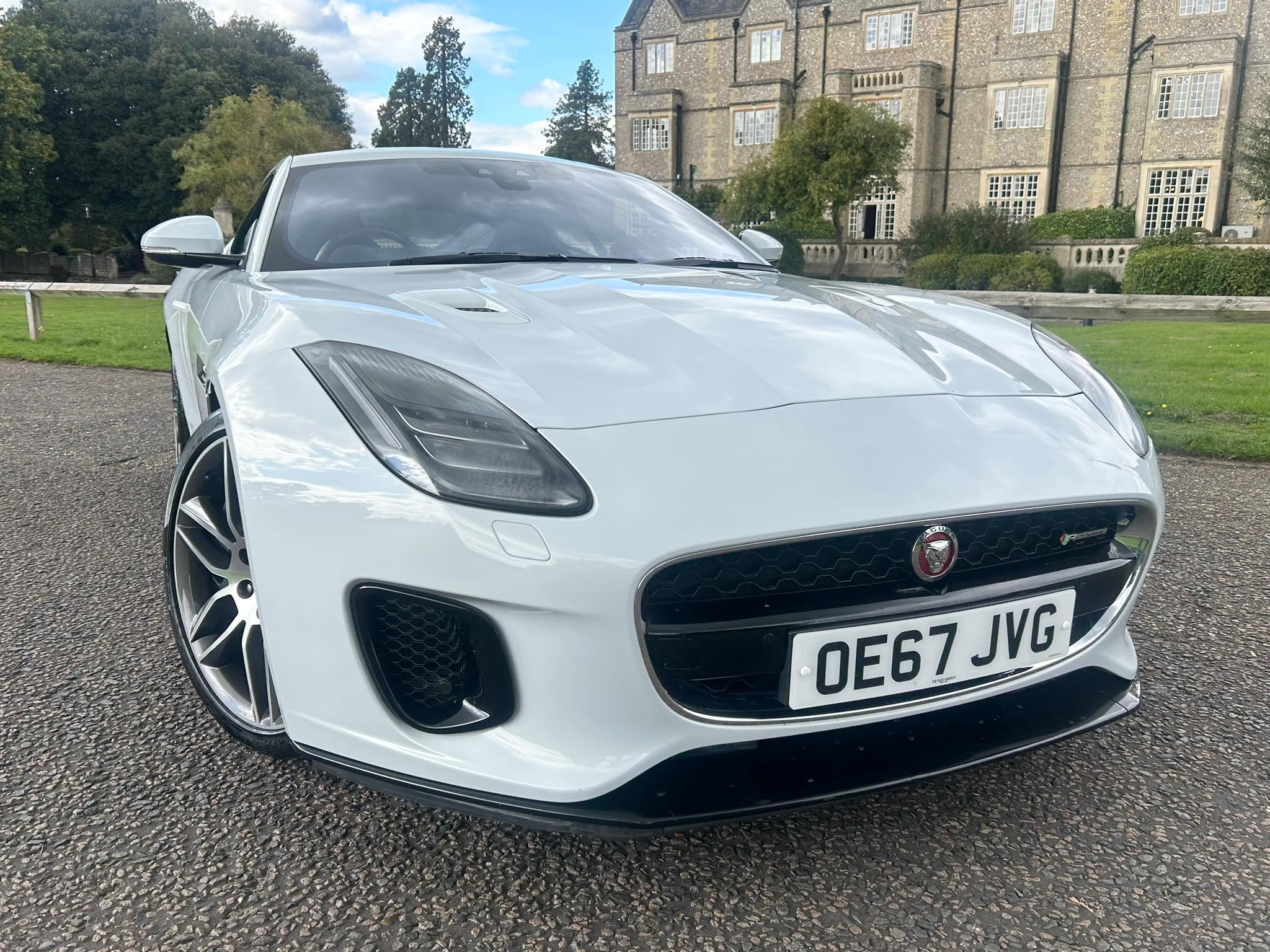 
								2017 Jaguar F-Type 3.0 V6 R-Dynamic Coupe full									