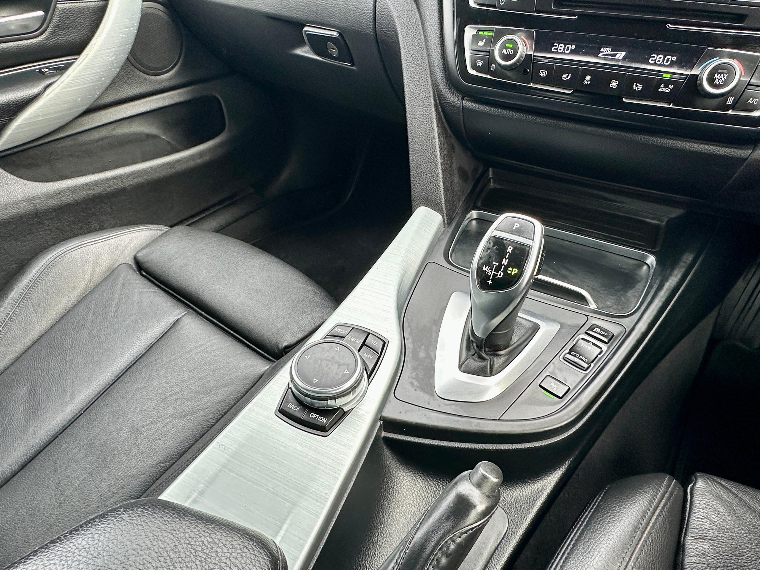 
								2016 BMW 4 Series Gran Coupe 3.0 435d M full									