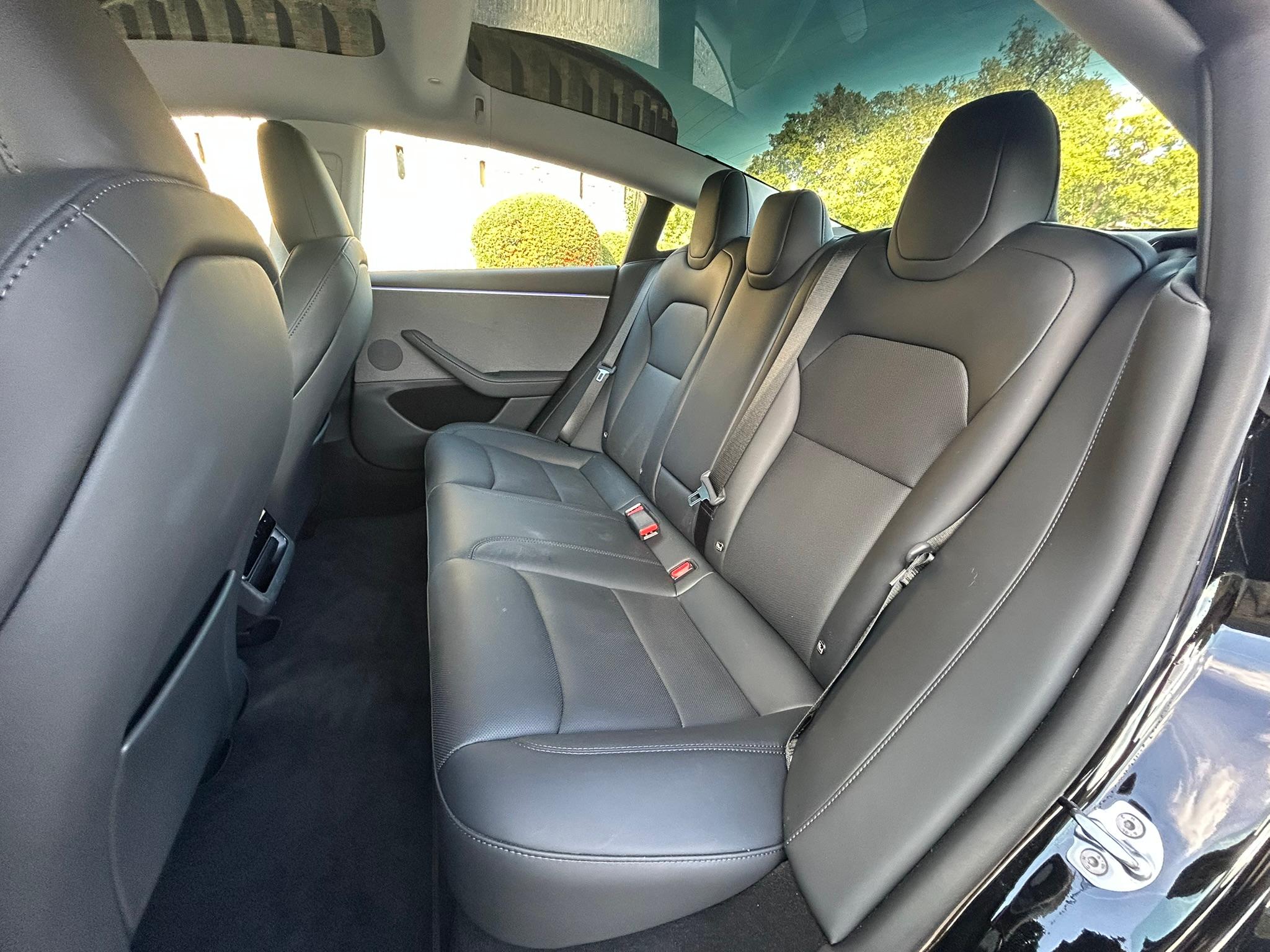 
								2025 TESLA Model 3 full									