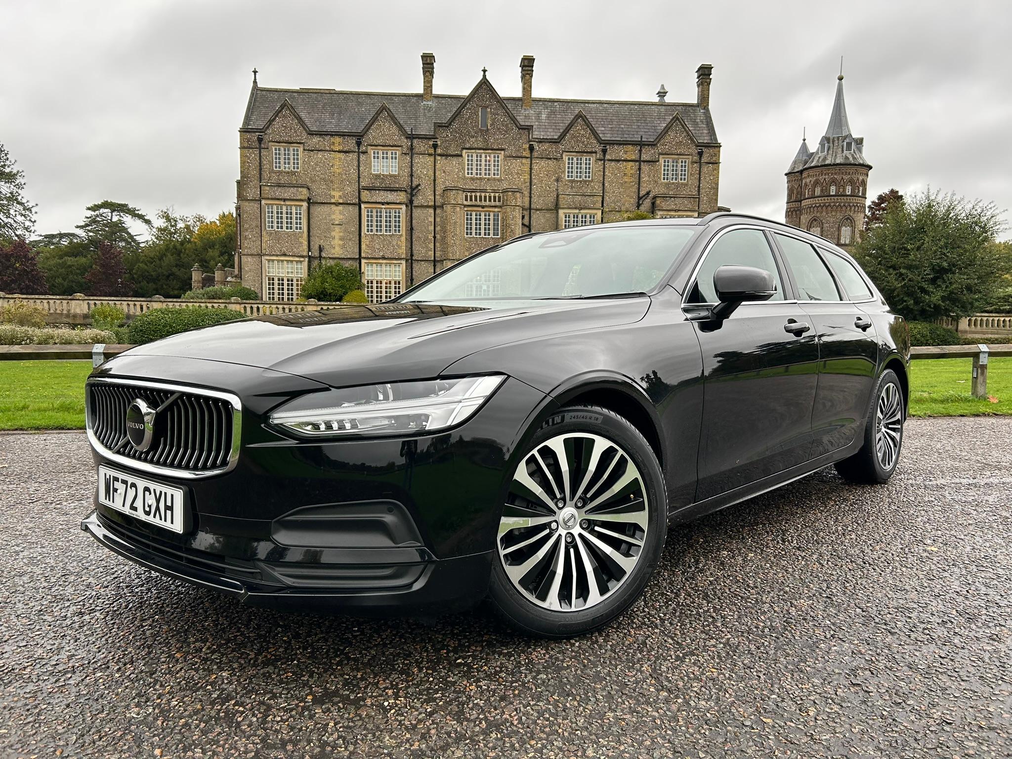 
								2022 Volvo V90 2.0 B4 MHEV Inscription Estate Petrol Hybrid full									