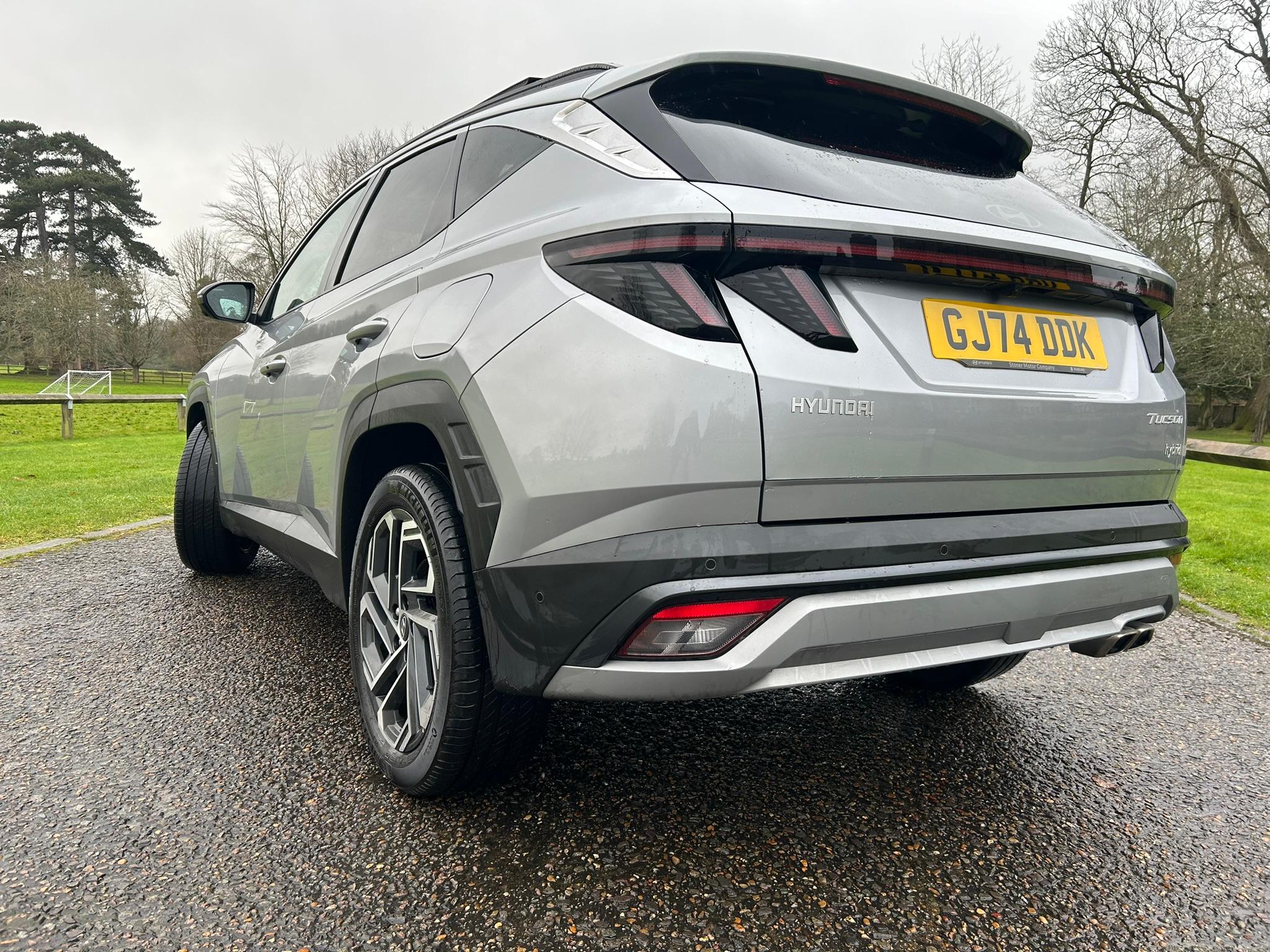 
								2024 Hyundai TUCSON 1.6 T-GDi Petrol Hybrid full									