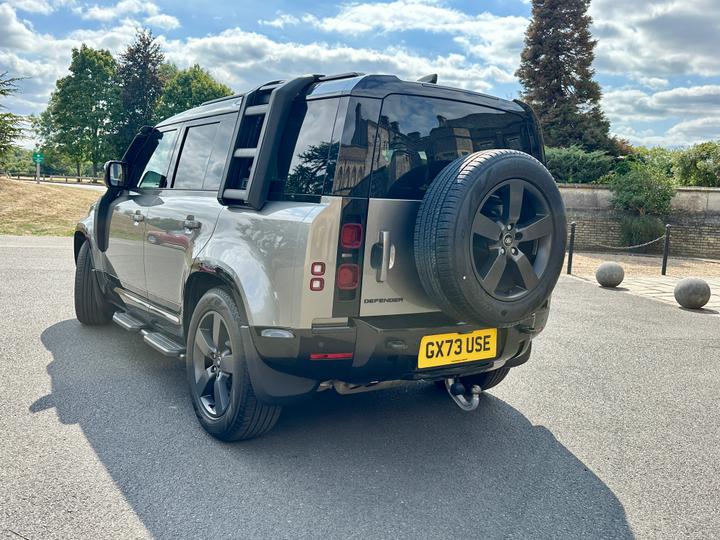 2023 Land Rover Defender 110 3.0 D300 MHEV X-Dynamic HSE