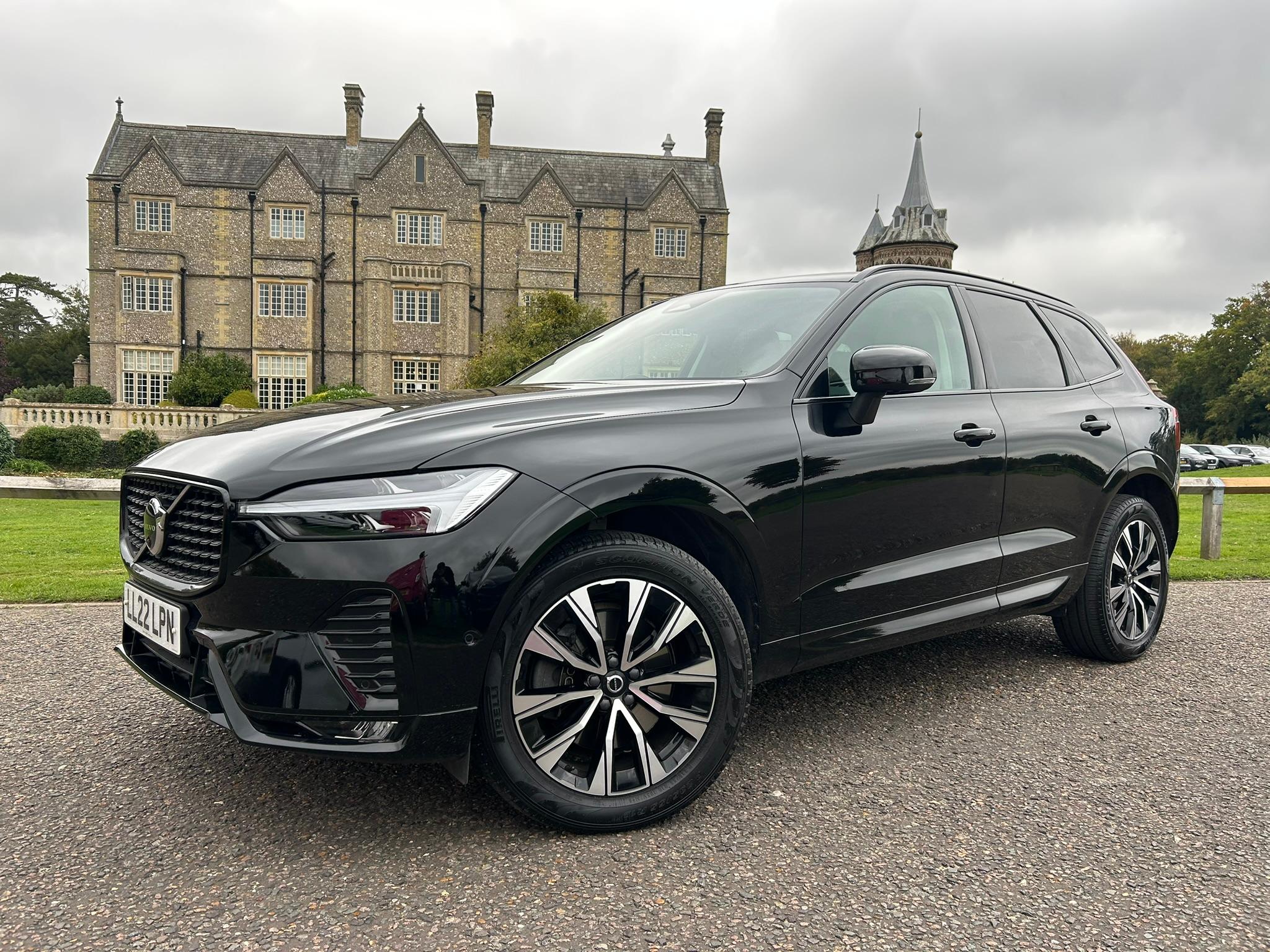 
								2022 Volvo XC60 2.0 B4 MHEV Plus Diesel Hybrid full									