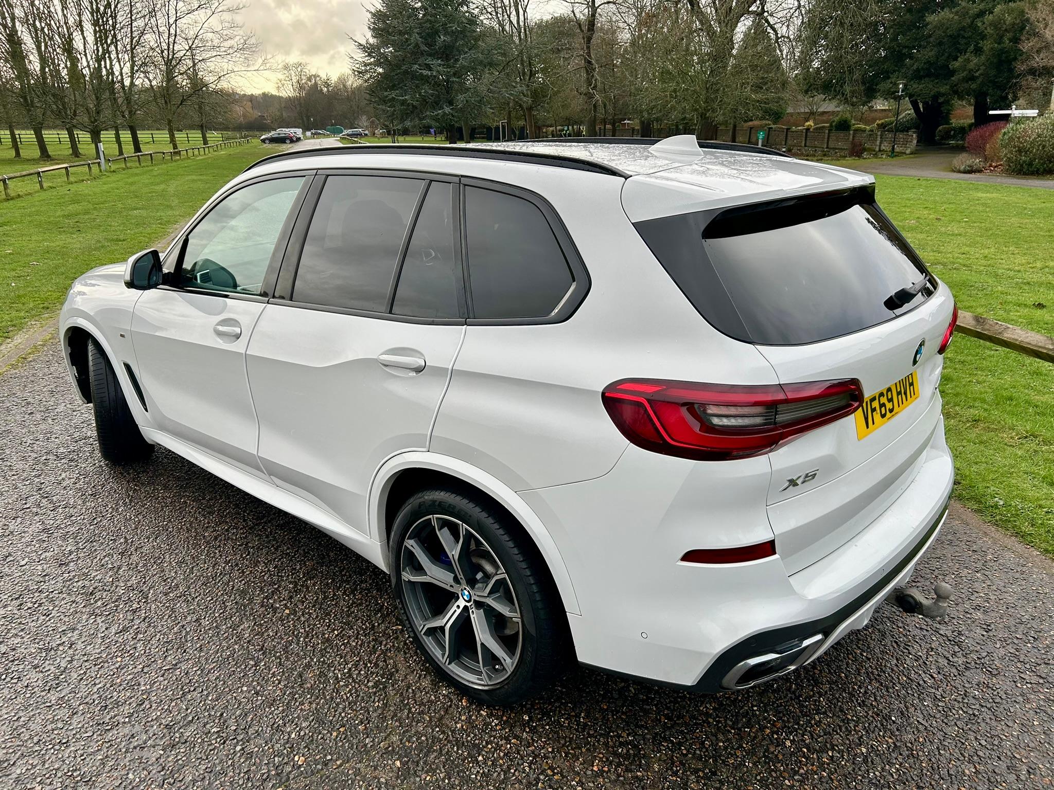 
								2019 BMW X5 3.0 30d M Sport full									