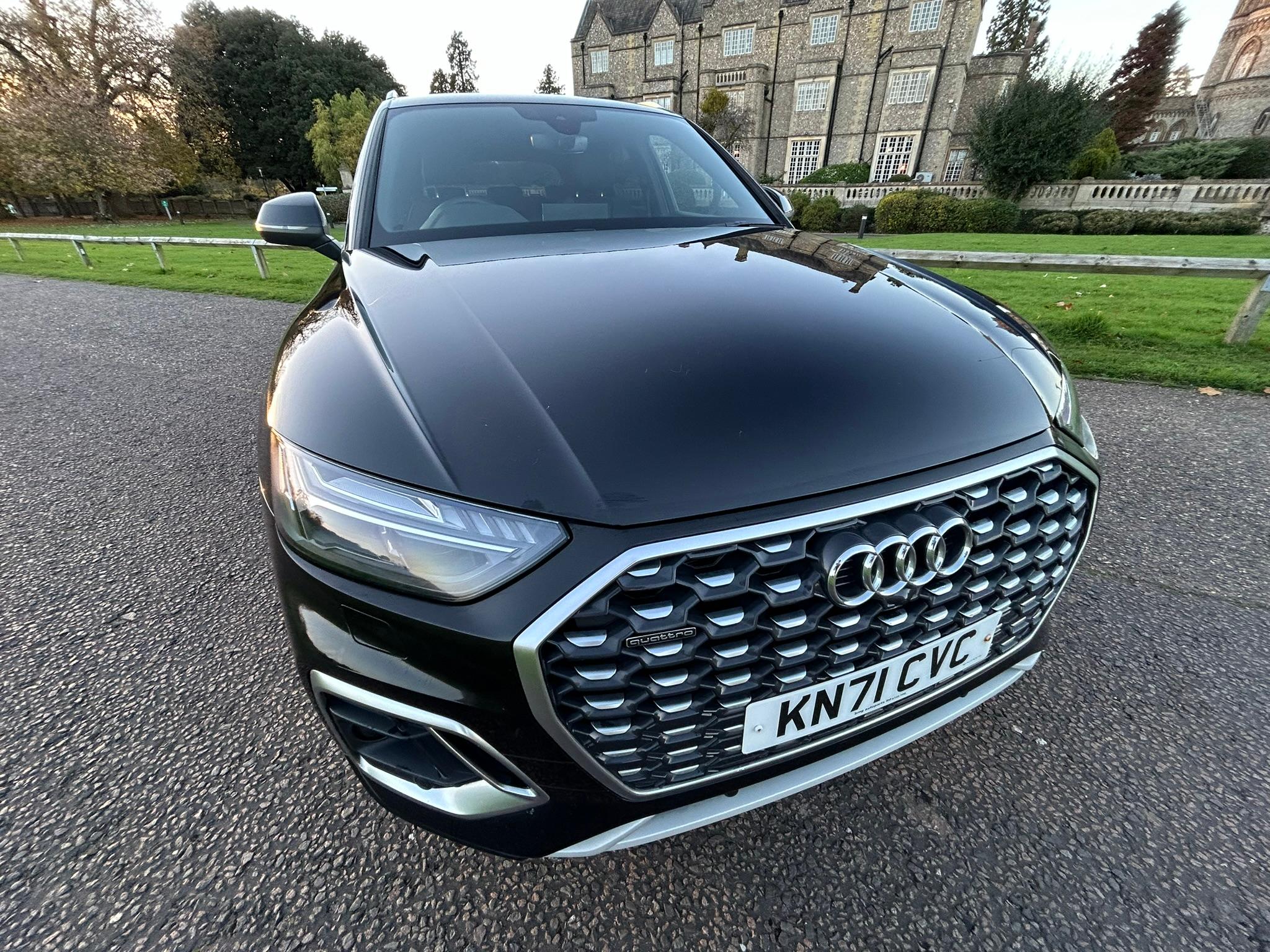 
								2021 Audi Q5 2.0 TFSIe 50 S line Plug-in Hybrid full									