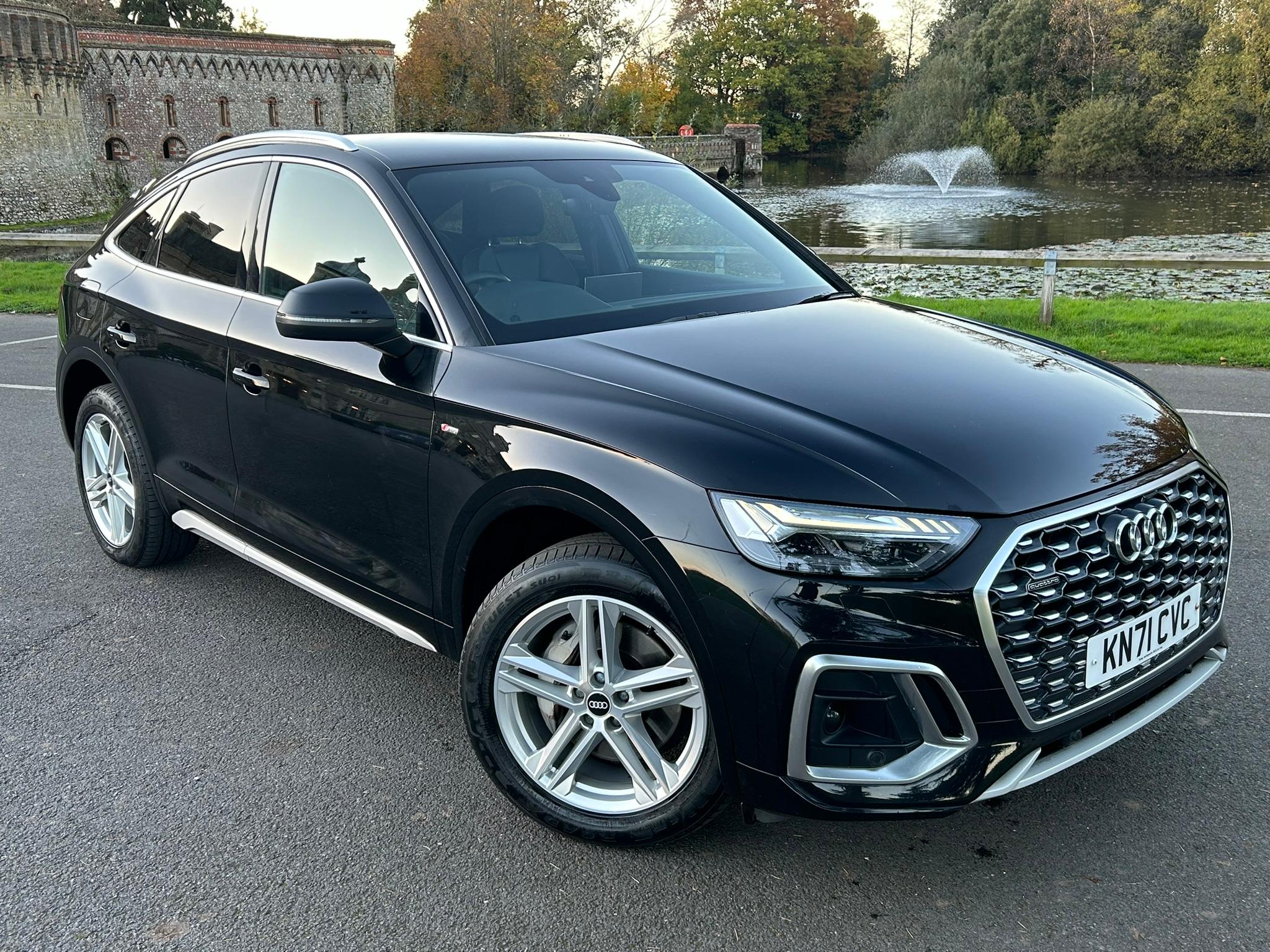 
								2021 Audi Q5 2.0 TFSIe 50 S line Plug-in Hybrid full									