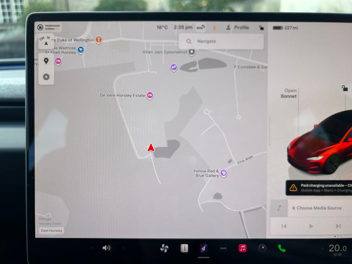 
								2025 TESLA Model 3 full									
