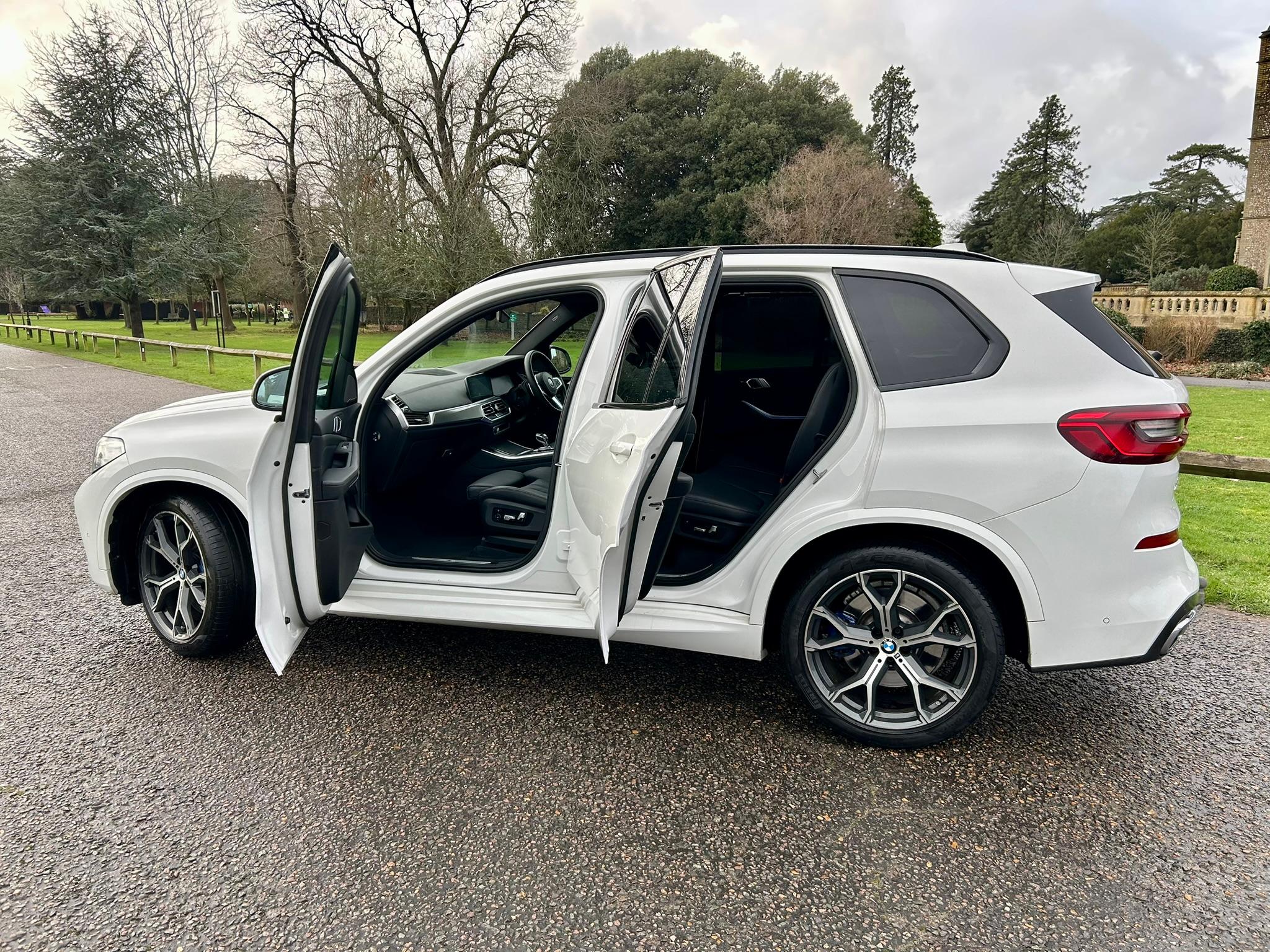 
								2019 BMW X5 3.0 30d M Sport full									